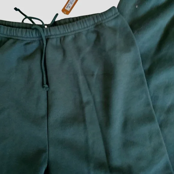 SKIMS Fleece Classic Jogger Pants - Picture 4 of 13